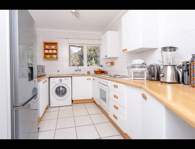 2 BEDROOM APARTMENT FOR SALE IN WELTEVREDEN PARK